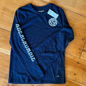NWT Abercrombie kids navy long sleeve shirt - 13/14